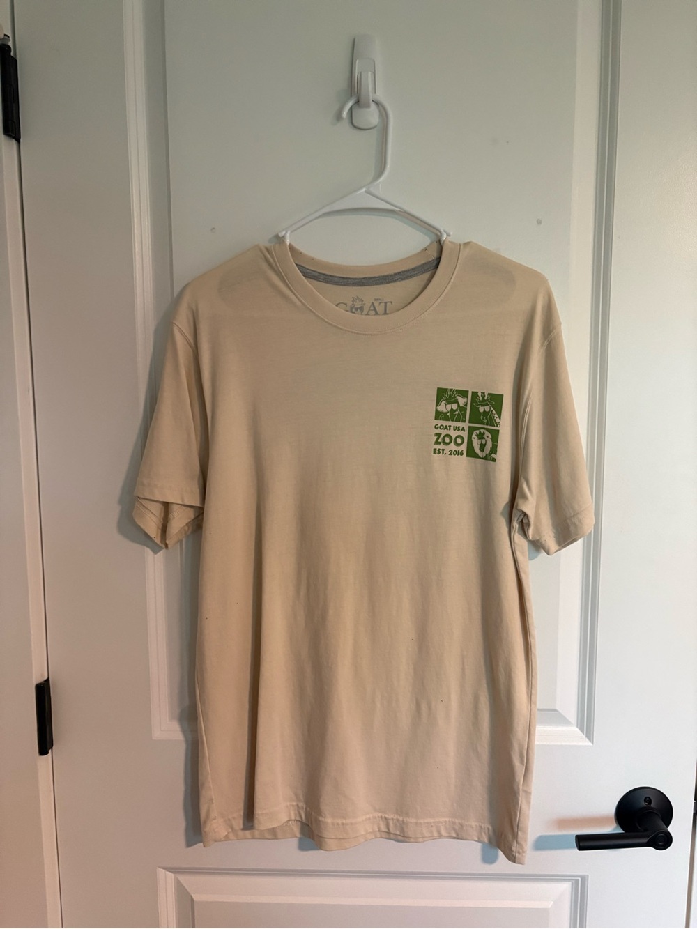 GOAT USA Men’s Small Goat Kingdom Zoo Tee Shirt